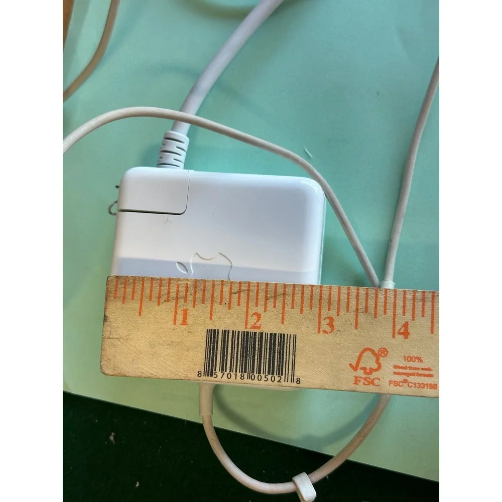 Apple 85W MagSafe Power Adapter A1343 MacBook Pro Charger L-Tip White